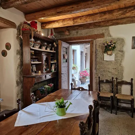 Nocleg ze śniadaniem B&B Santa Brigida 3*