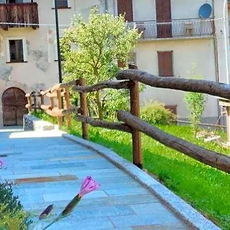 Nocleg ze śniadaniem B&B Santa Brigida Santa Brigida